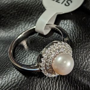 New Vantel Ring, size 7, real silver